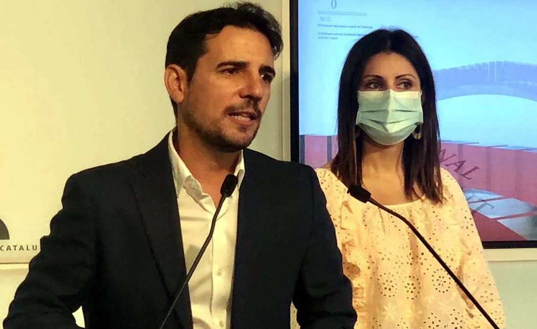 Manu Reyes y Lorena Roldan